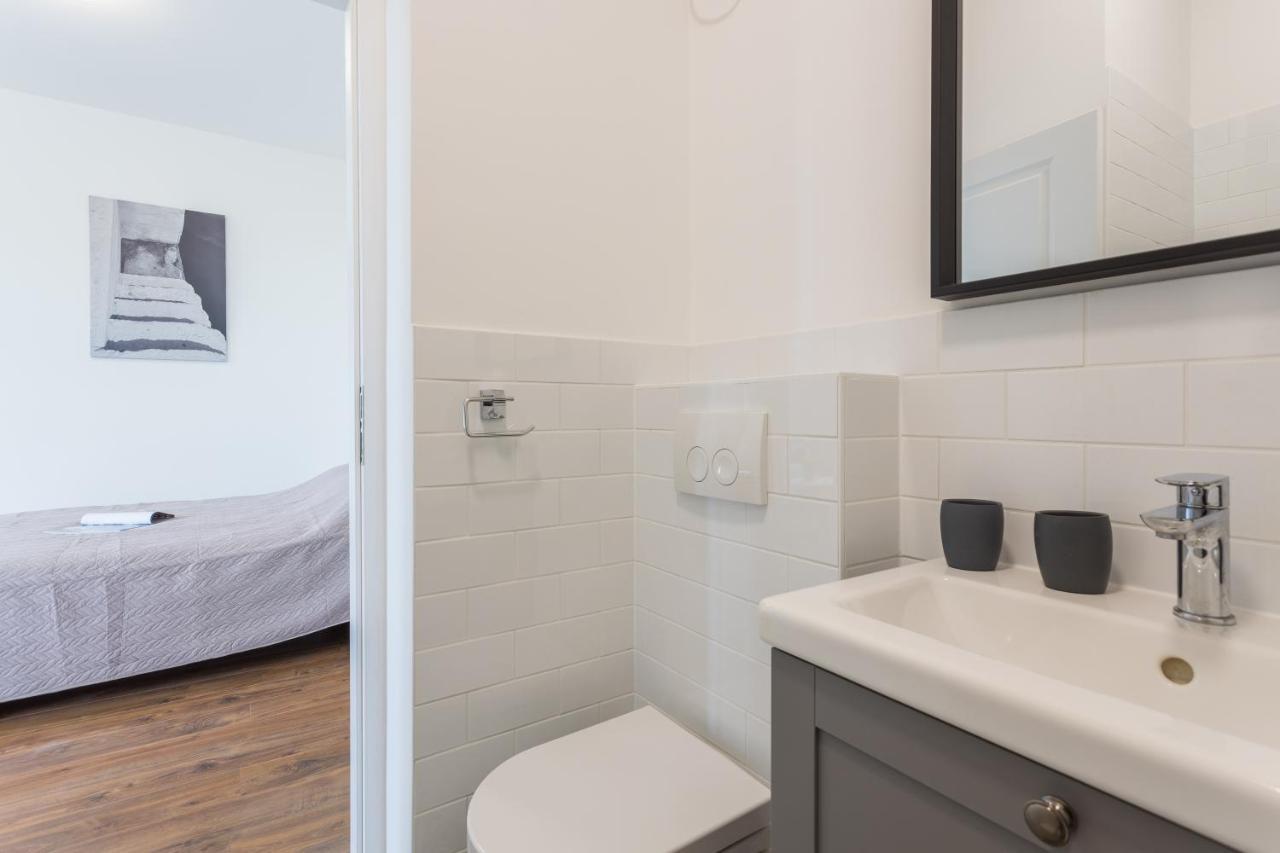 BU2 Pula Studio Apartment Esterno foto