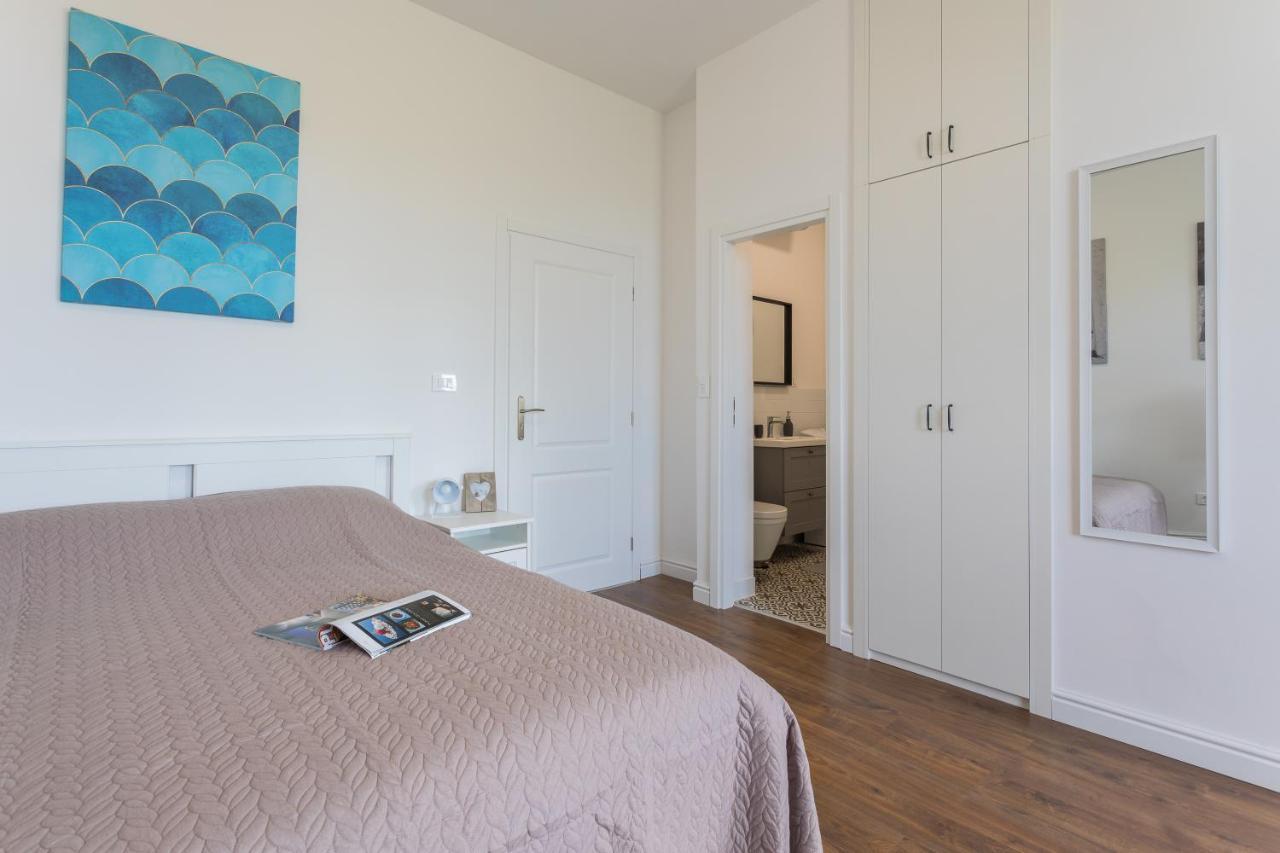 BU2 Pula Studio Apartment Esterno foto